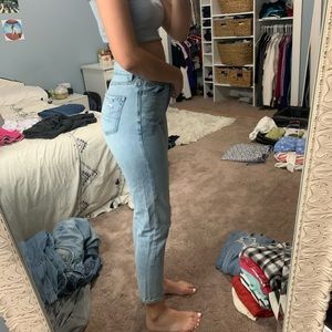American Eagle light wash mom jeans